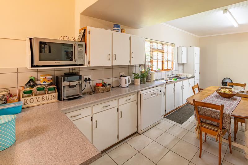 5 Bedroom Property for Sale in Riviersonderend Western Cape